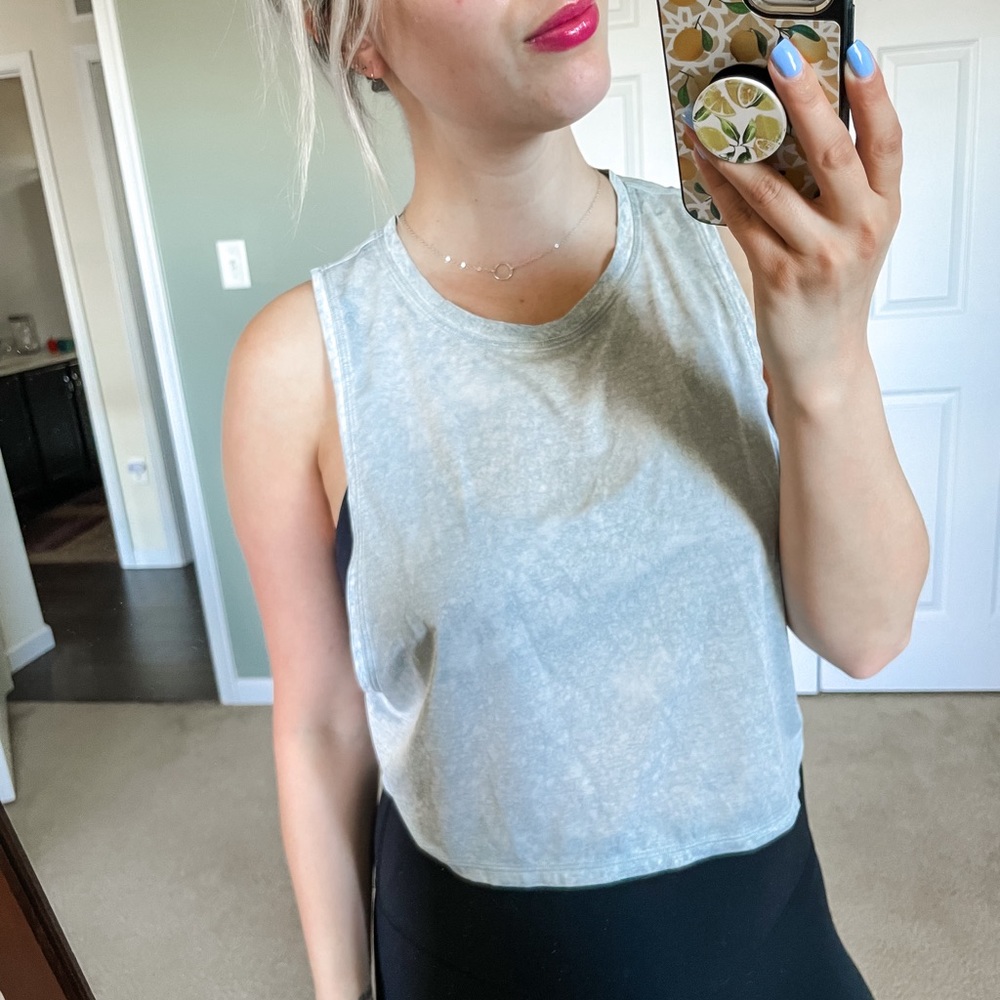 Lululemon Workout Tank 8